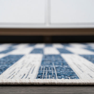 Sukie Modern Offset Stripe Indoor/outdoor Area Rug
